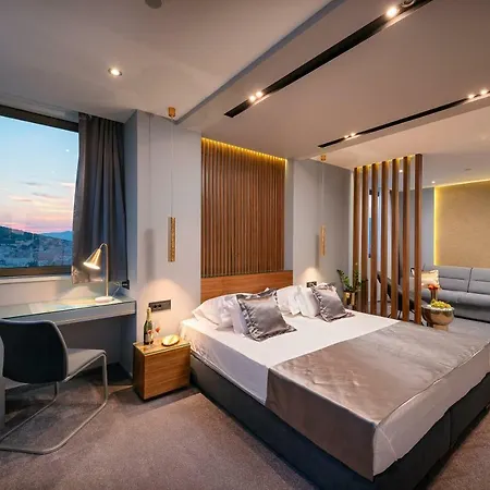 Royal Suites-sky Спліт