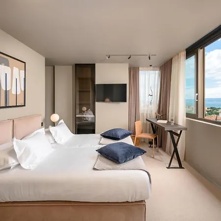 Royal Suites-sky 4* Спліт