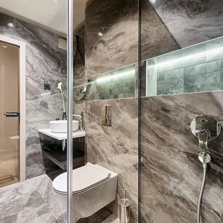 Royal Suites-sky Guest house Split