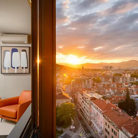 Royal Suites-sky Pensjonat Split