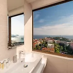 Royal Suites-sky Pensión 4*